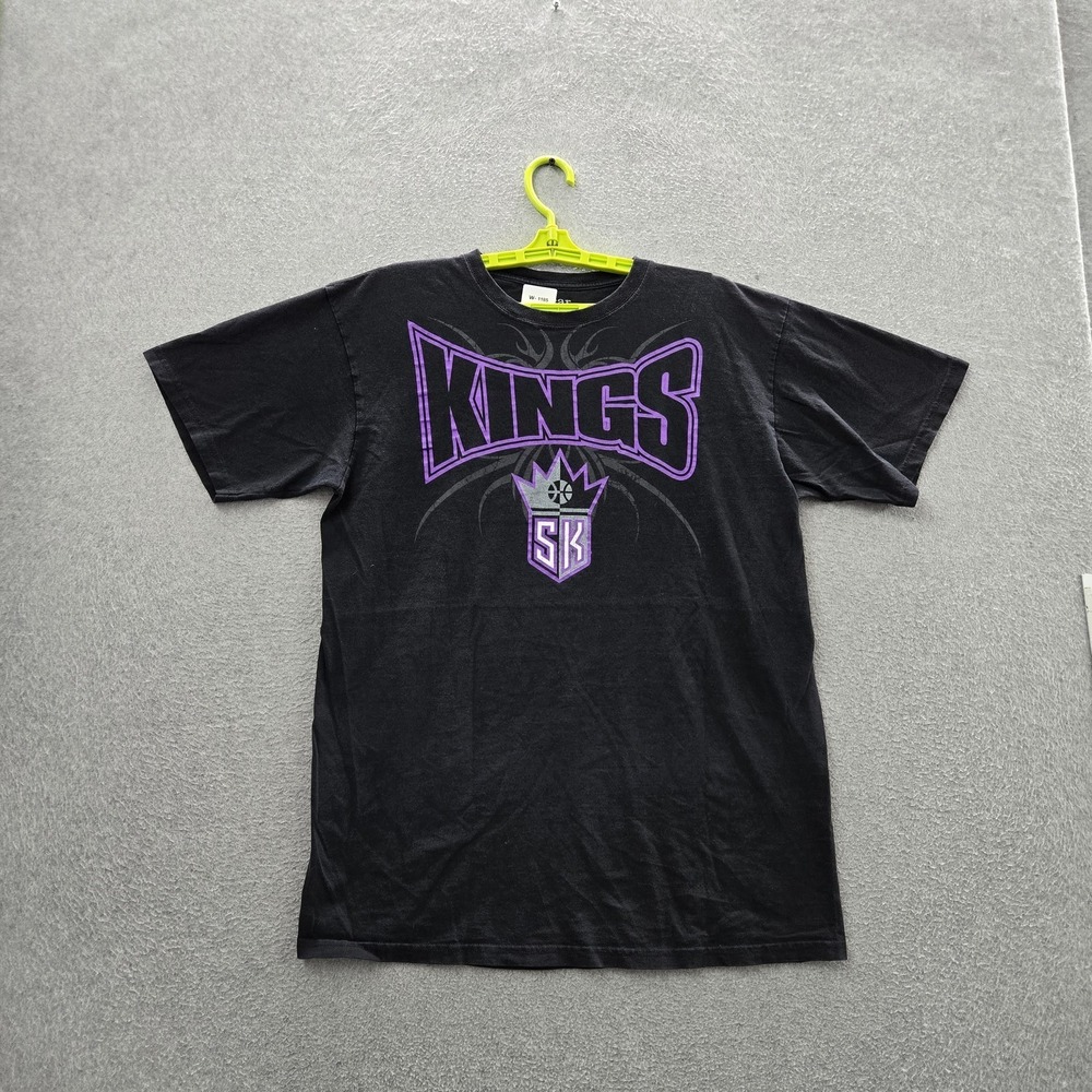 VINTAGE Sacramento Kings Men Shirt L Black Gear For Sports Graphic Logo 90s